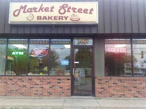 Market street bakery - Jun 21, 2022 · Market Street Diner and Carl’s Cakes are closing permanently in Sun Prairie. While Market Street Diner has already closed, but Carl’s Cakes/Market Street Bakery is still accepting orders until ... 